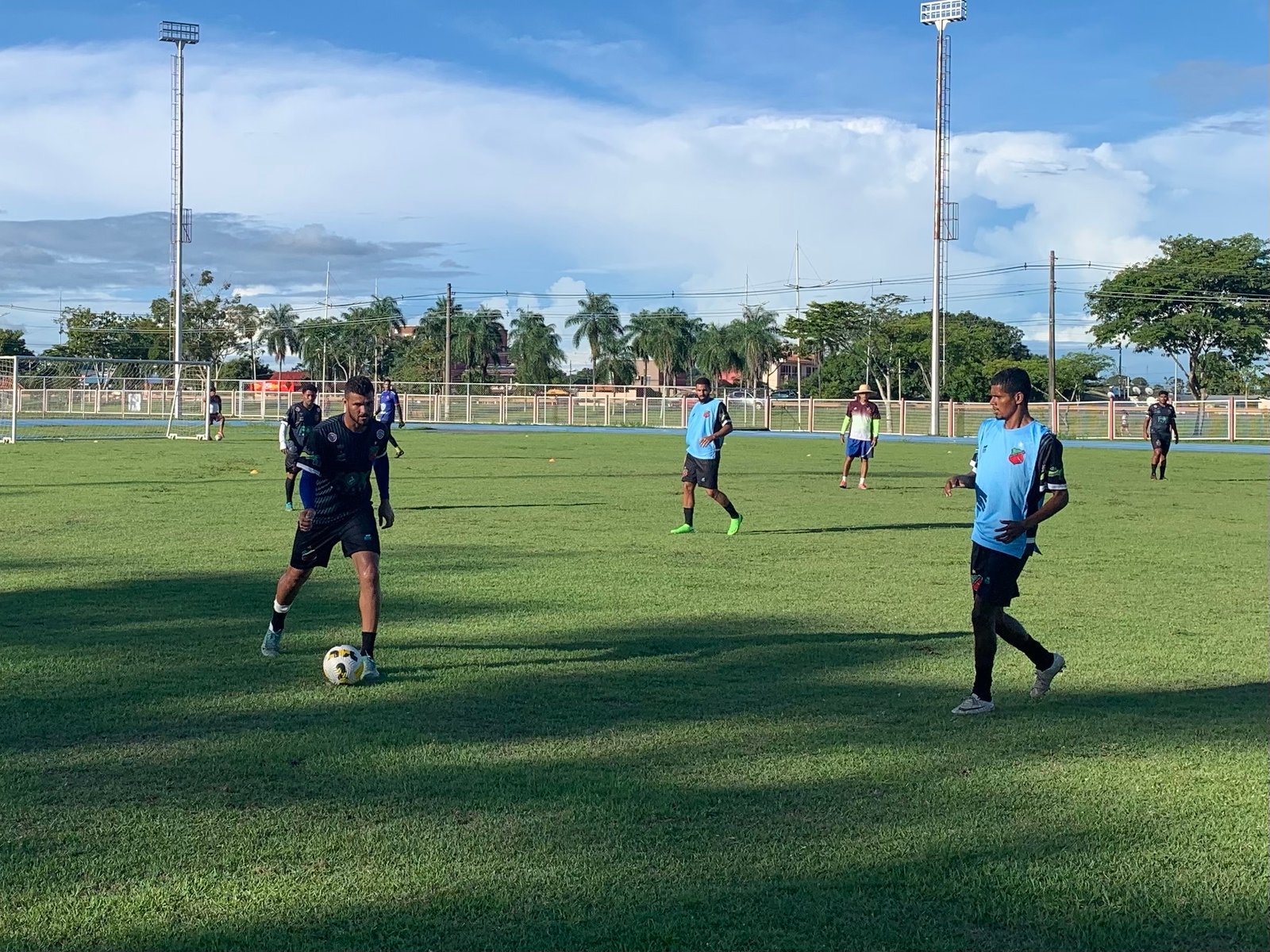 Diretoria do Humaitá faz avaliação e deve fechar contratações PHD