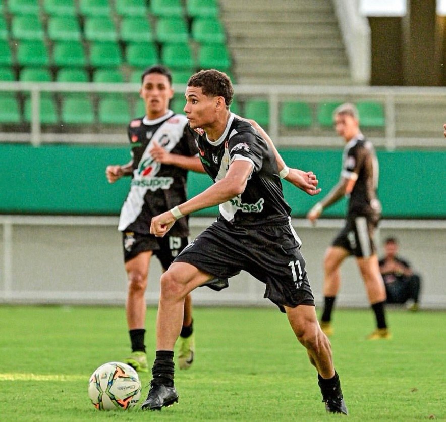Elenco do Vasco inicia semana de treinos e o foco é o jogo contra o Náuas