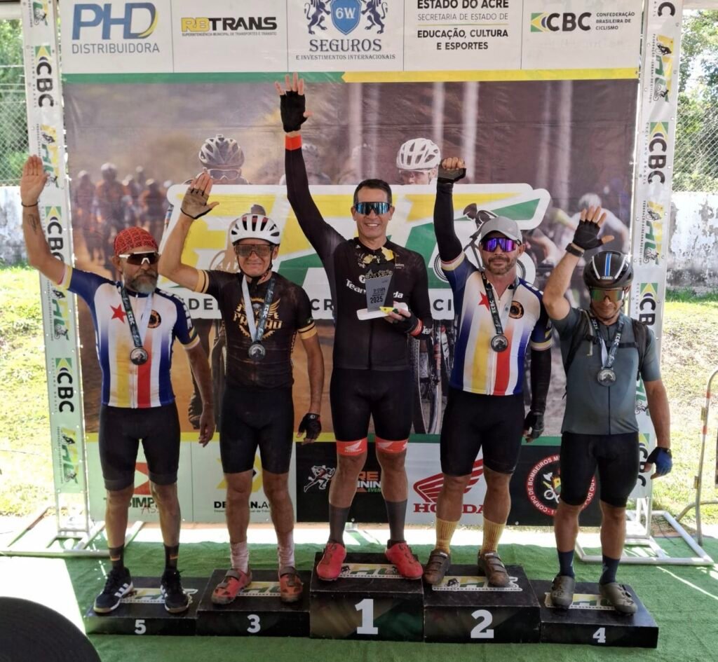 Márcio Ferreira vence 3ª etapa e assume liderança do Estadual a Master C