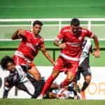 Rio Branco e Galvez jogam pela liderança do Campeonato Estadual