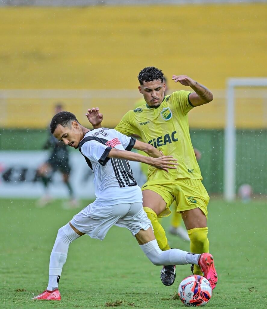 Galvez bate o Vasco e garante vaga na semifinal do Estadual