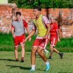 Ulisses Torres comanda trabalho tático e pode mudar o Rio Branco