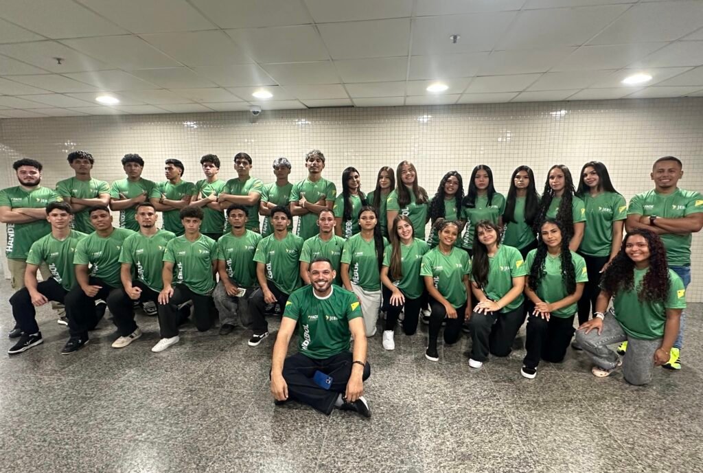 Jader Machado e Clícia Gadelha disputam o Campeonato Brasileiro de Handebol