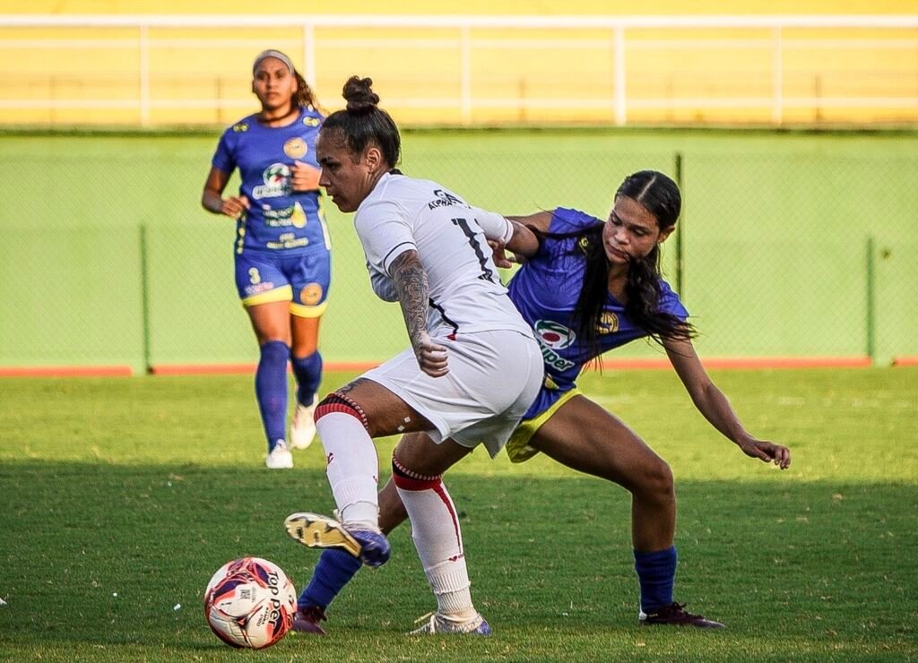 Craques do Futuro é goleado pelo Vitória e segue sem vencer