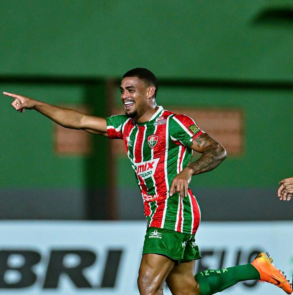 Independência derrota a Adesg e mantém chances de classificação