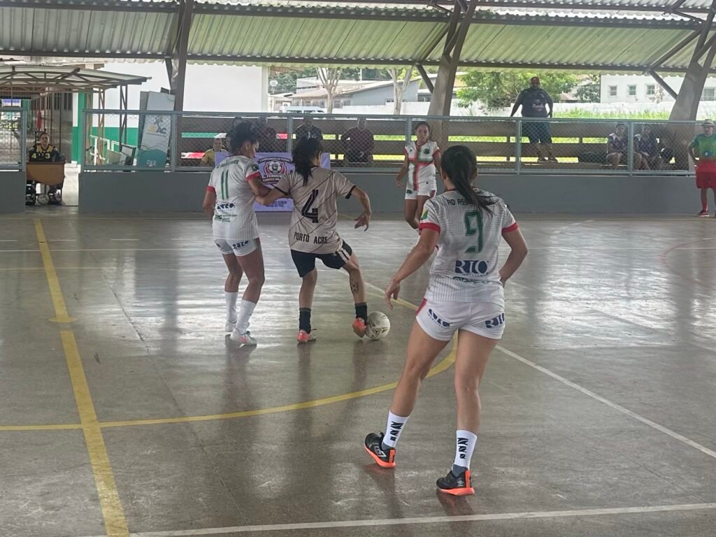 Real Sociedade e Assermurb decidem o título do Rainhas da Bola