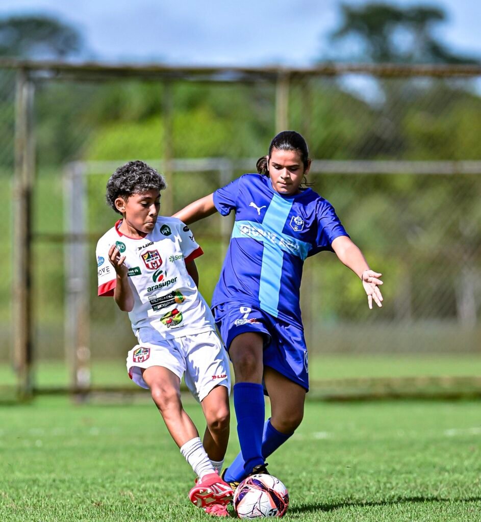 Botafogo e Santa Cruz fazem confronto importante na 2ª Copa Rio Branco