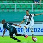 Diretoria do Galvez acerta empréstimo do atacante Leozinho