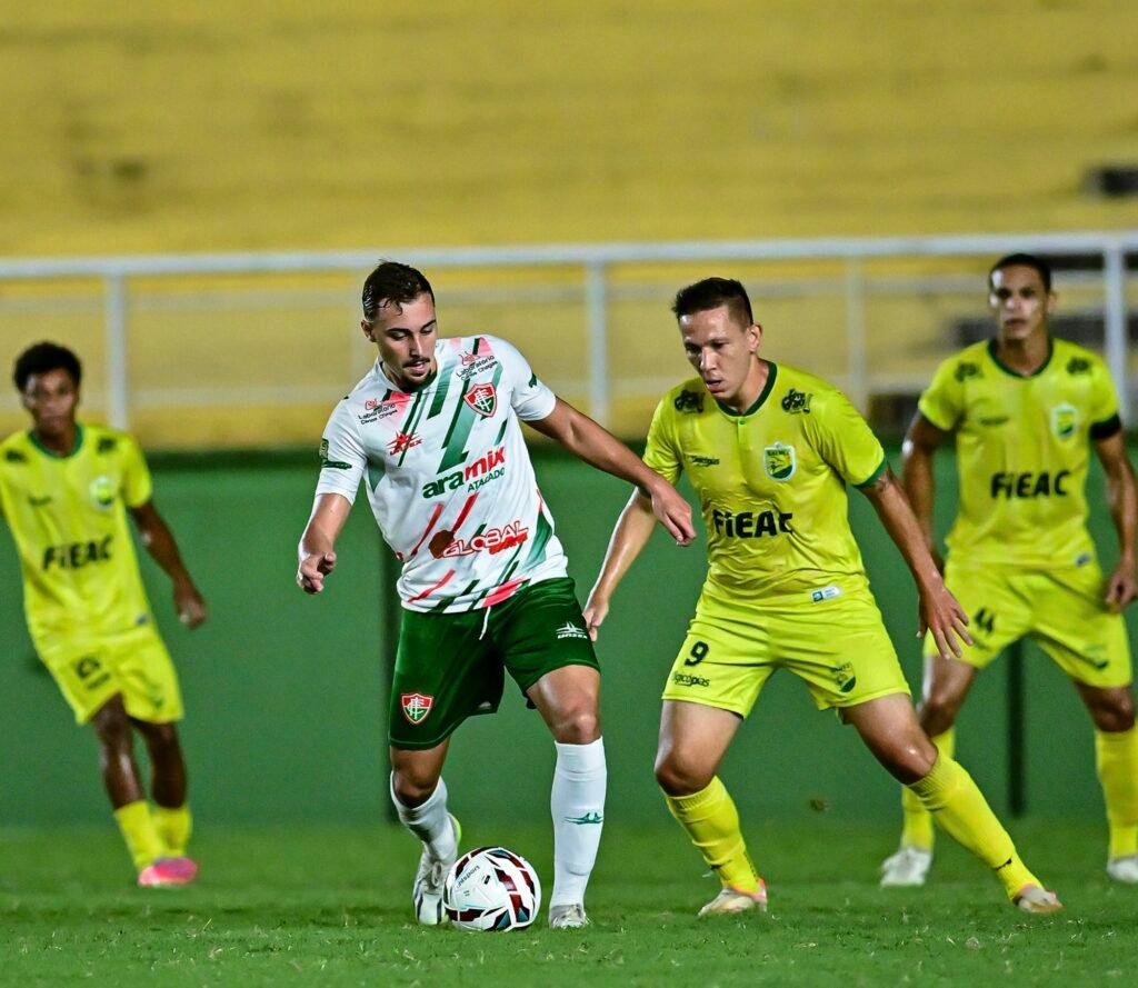 Independência e Galvez disputam jogo decisivo na luta pela classificação