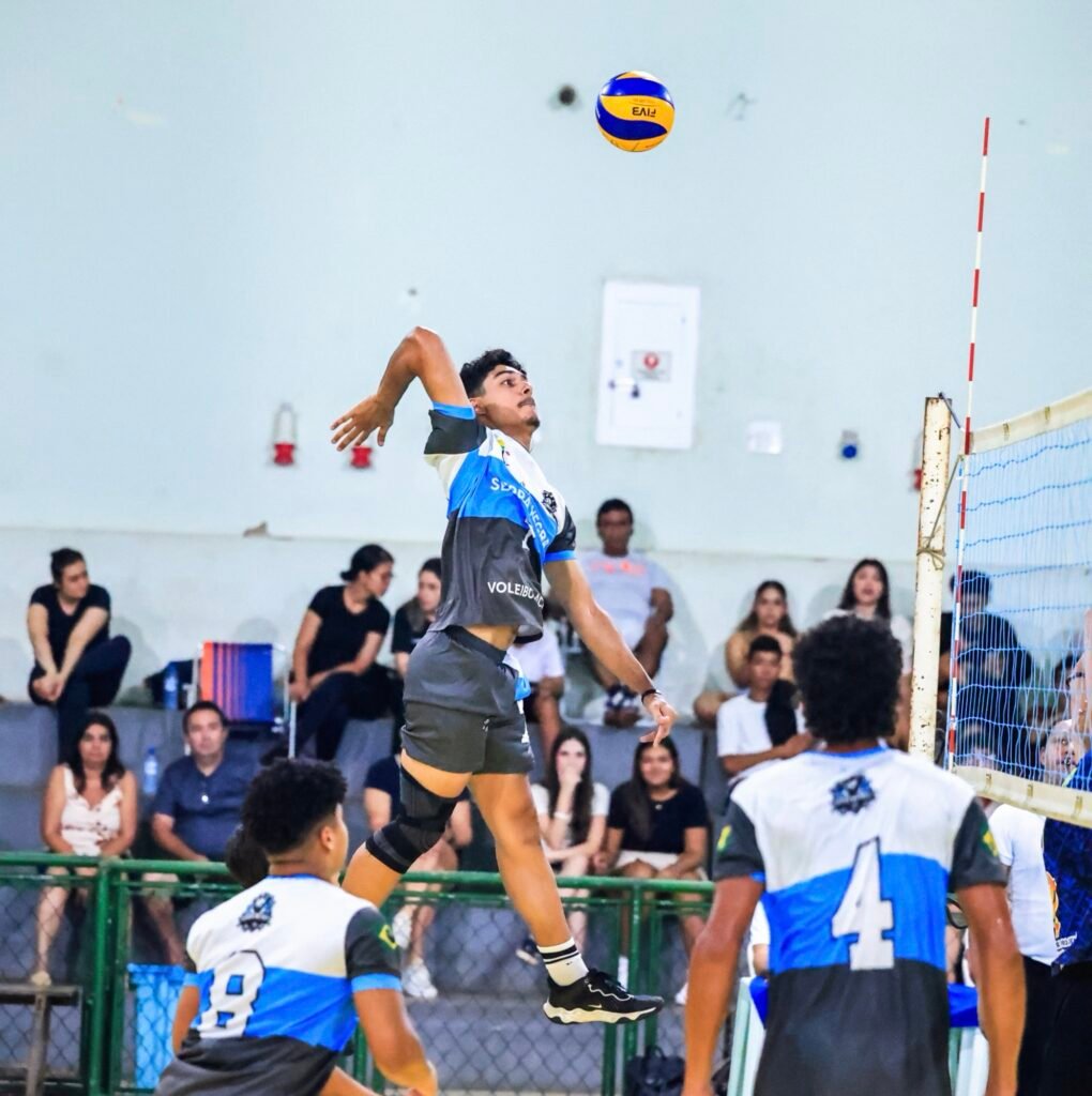 Glória Perez e Jotas vencem no Campeonato Estadual Sub-18