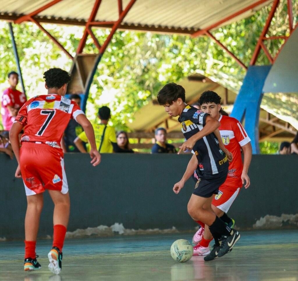 PSC e Escola Galvez goleiam no Sub-15 da Copa Casquinha