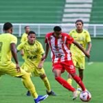 Com 5 desfalques, Santa Cruz terá time misto no fechamento da 1ª fase