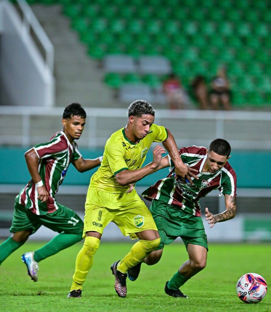 Independência bate o Galvez e avança para semifinal do Estadual