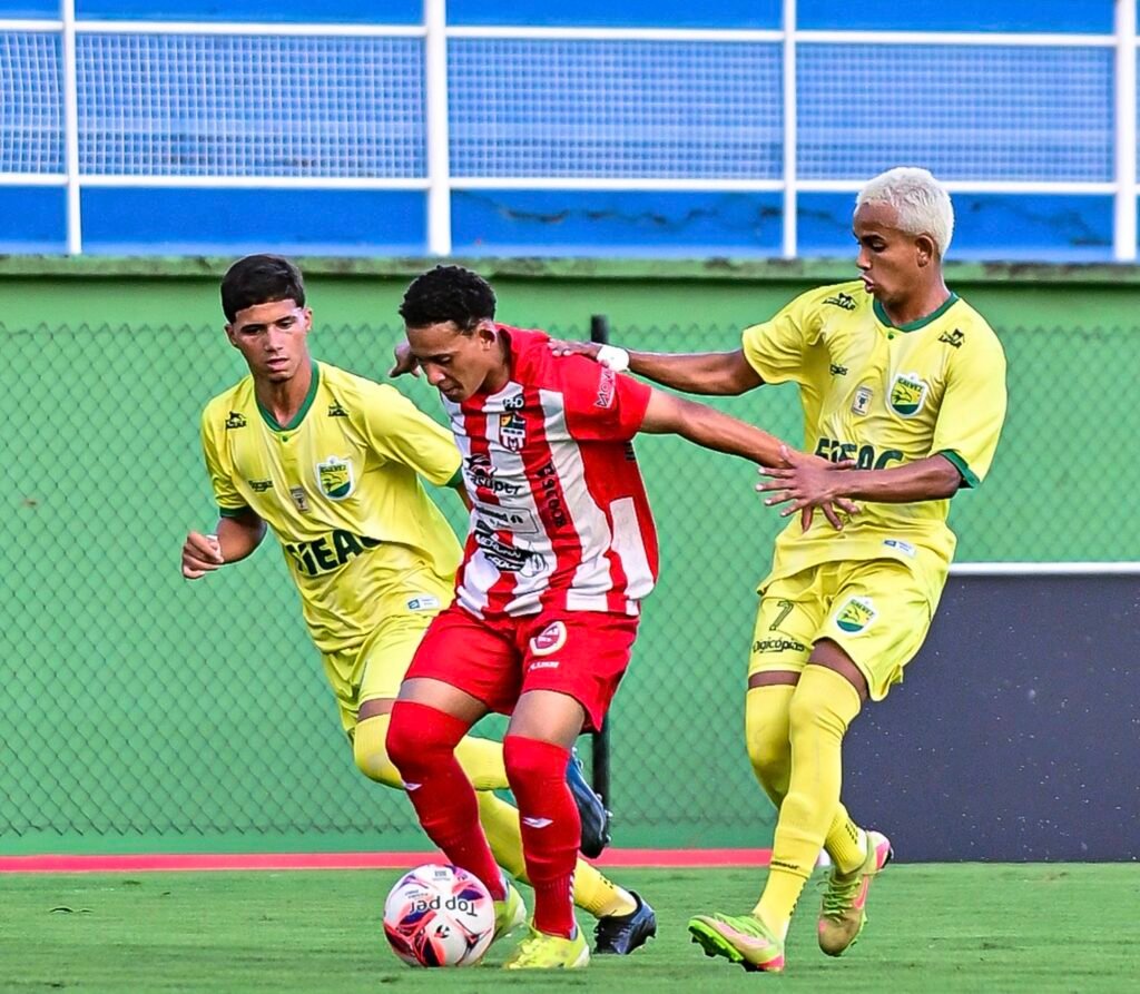 Santa Cruz bate o Galvez e se aproxima da classificação para semifinal do Estadual