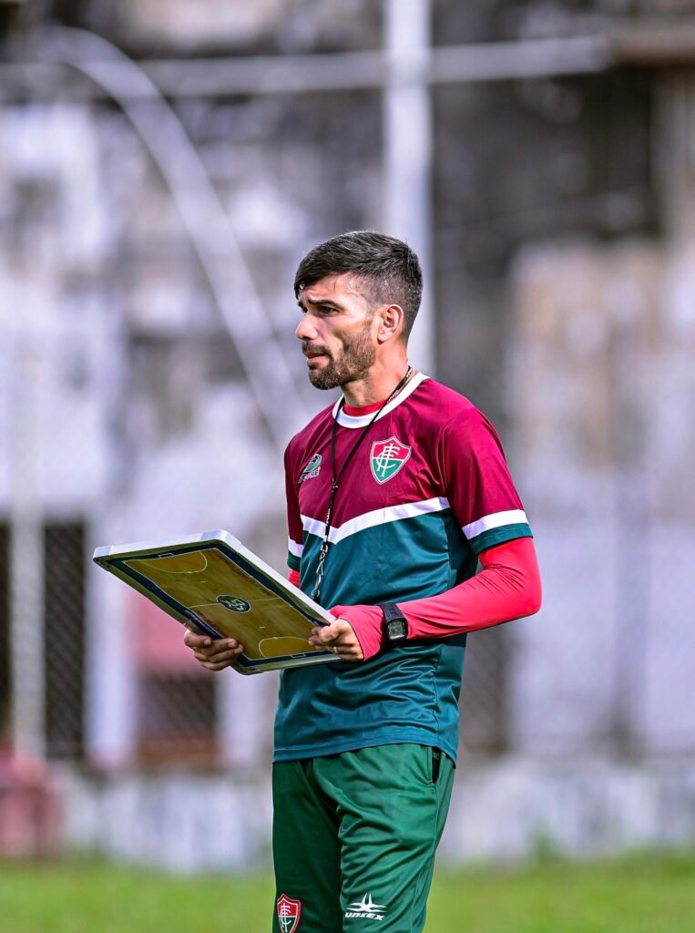 Kinho Brito comanda avaliação no Independência para formar equipe Sub-13