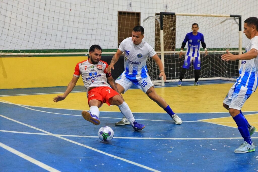 Quinari vai disputar Campeonato Estadual da 1ª Divisão