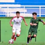 Axel fecha com futebol da Coréia e deixa o Independência