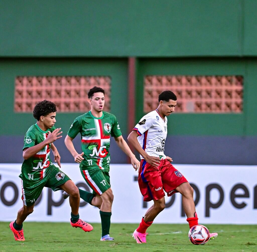 Campeonato Estadual vai ter duelo de invictos entre Galvez e São Francisco