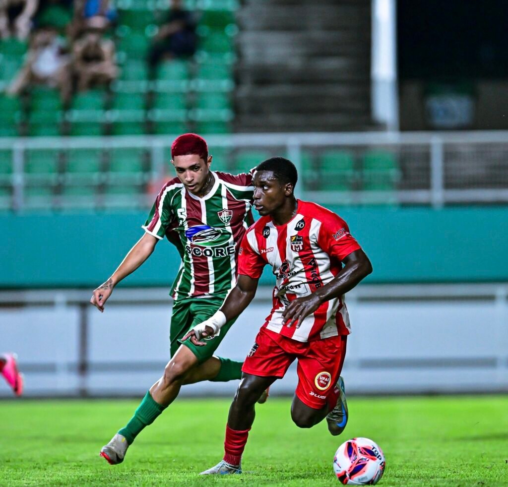Independência e Santa Cruz ficam no empate na 1ª das finais do Estadual
