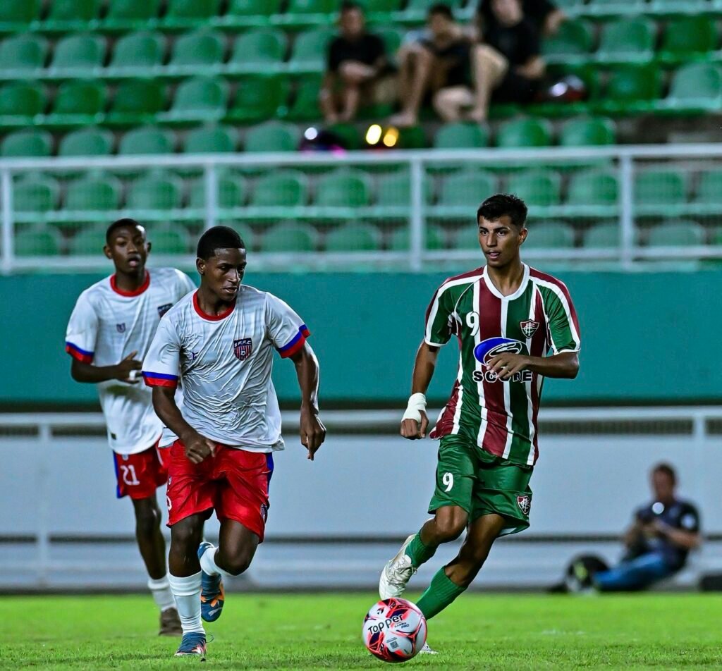 Kauã é a dúvida e Tricolor terá as voltas de Kalebe e Caio