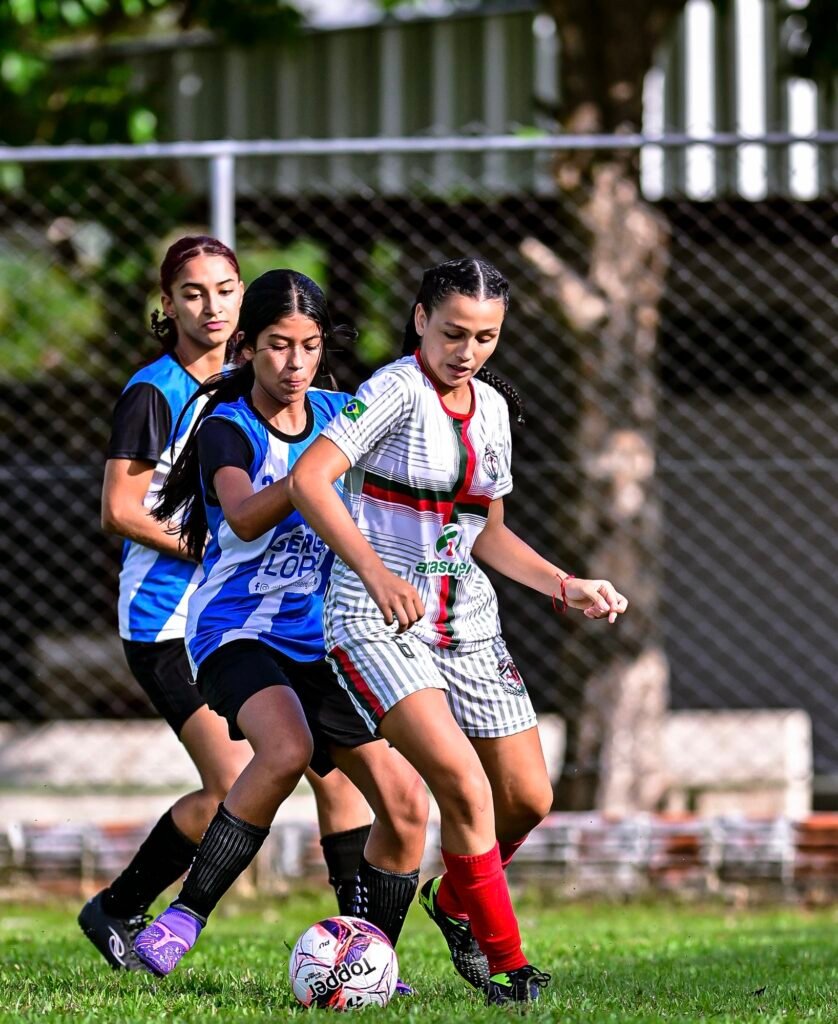 Assermurb derrota Real Sociedade e disputará semifinal do Estadual Sub-15