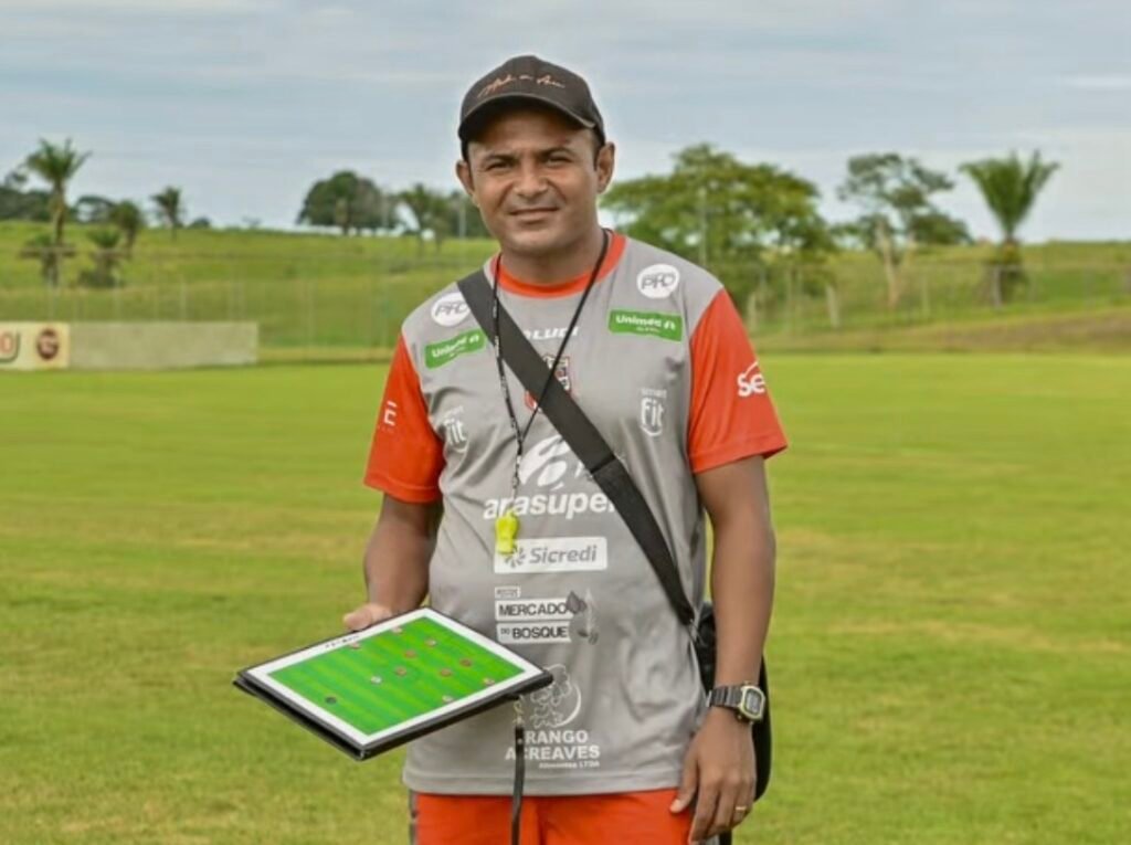 Santa Cruz faz apronto e Pedro Balu deve definir titulares