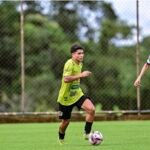 Maydenson Costa comanda treino de bolas paradas e deve definir os titulares